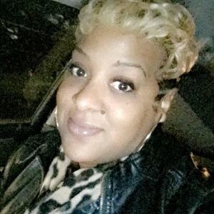 Meet your Posher, Logan